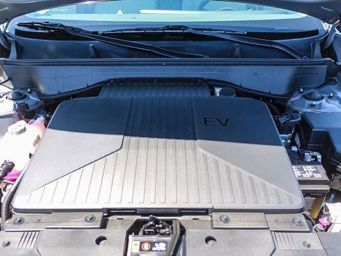 Certified 2024 Hyundai Kona SEL FWD image 35