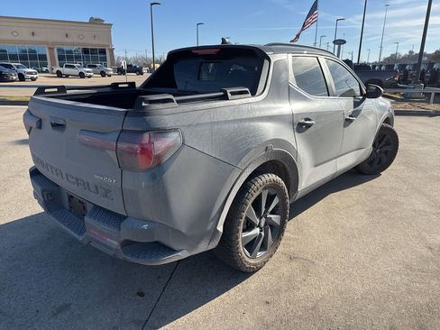 Used 2024 Hyundai Santa Cruz Night image 10