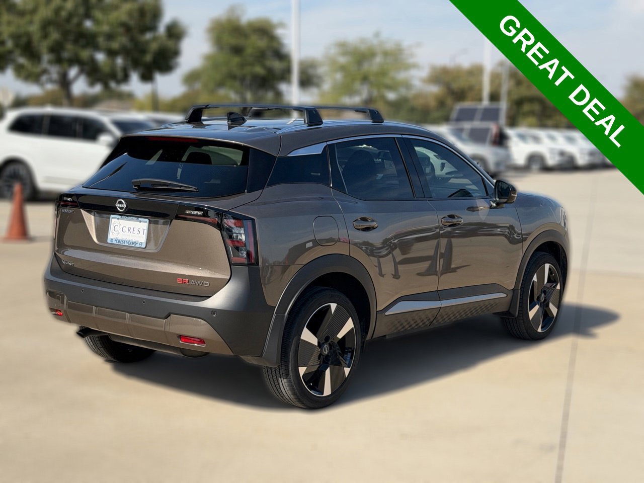 Used 2026 Nissan Kicks SR w/ Cold Weather Package AWD/4WD image 11