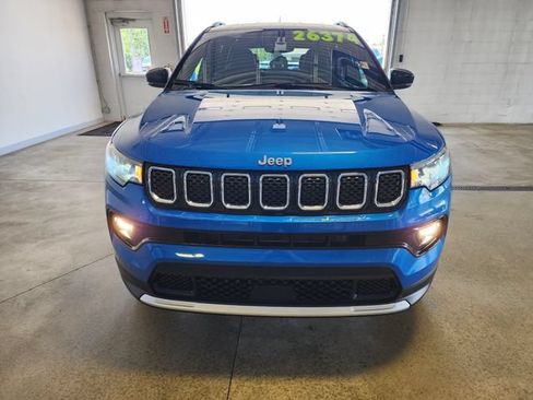 Used 2023 Jeep Compass Limited AWD/4WD image 7