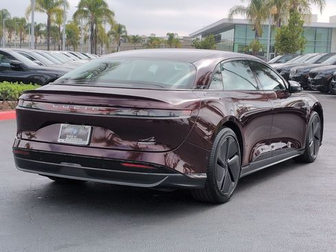 Used 2025 Lucid Air Touring AWD/4WD image 10