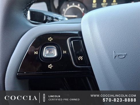 Certified 2022 Lincoln Corsair AWD w/ Equipment Group 101A image 21