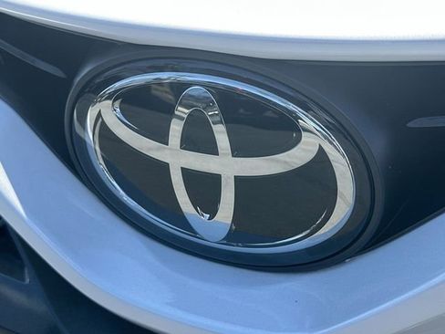 Used 2021 Toyota Camry XSE w/ Navigation Package image 33