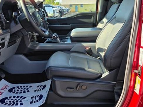 Used 2025 Ford F150 Lariat AWD/4WD image 8