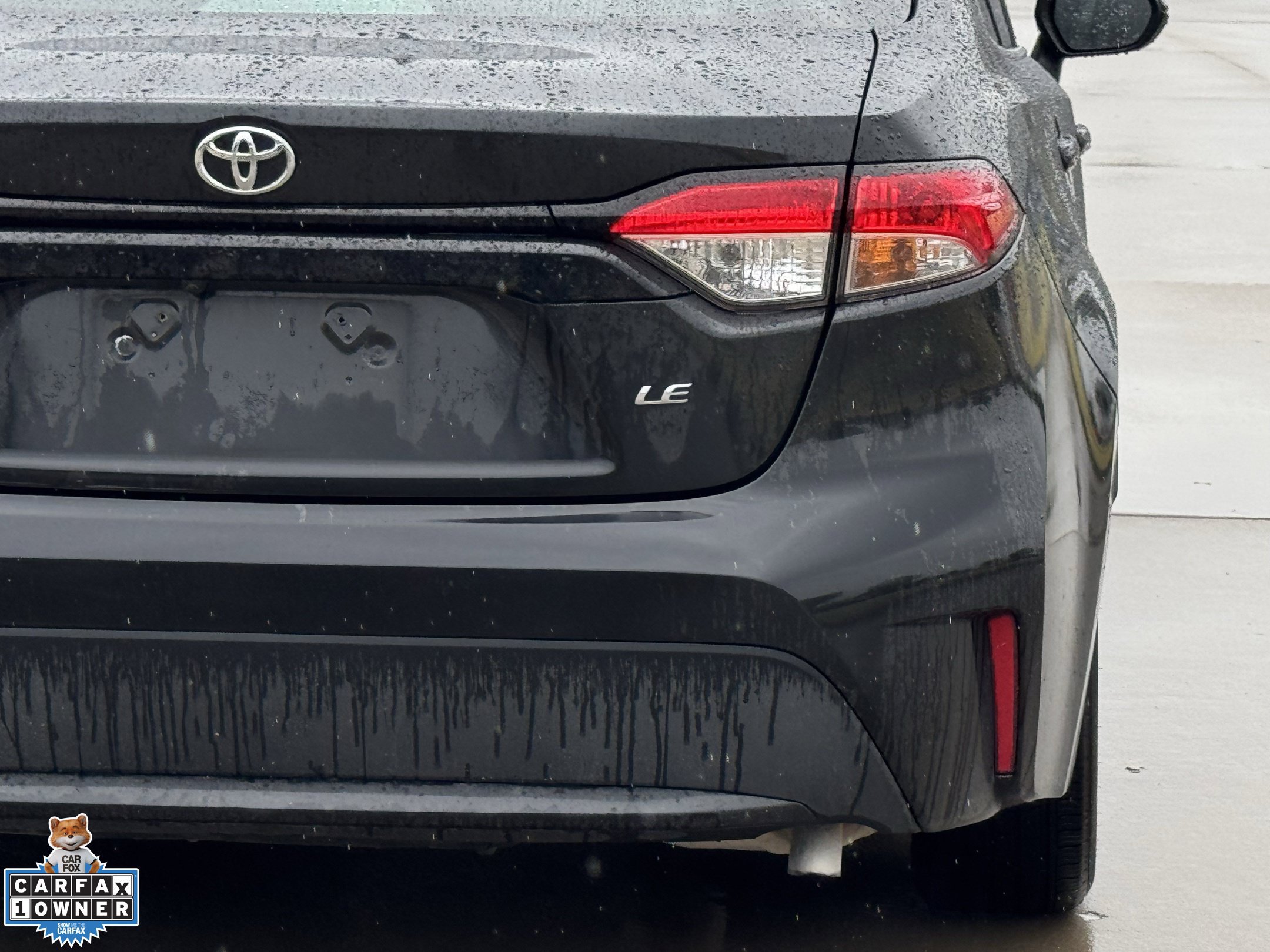 Used 2020 Toyota Corolla LE FWD image 7