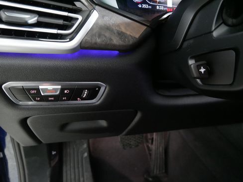 Used 2022 BMW X5 xDrive40i w/ Premium Package image 26