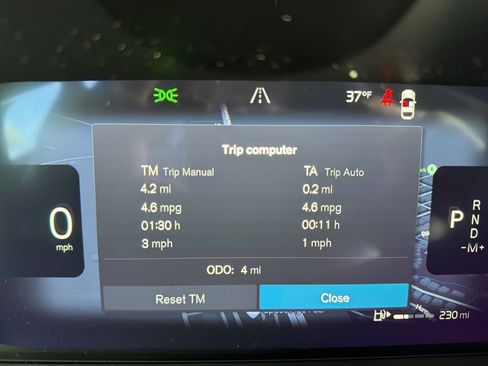 New 2026 Volvo XC60 B5 Plus w/ Protection Package Premier image 27