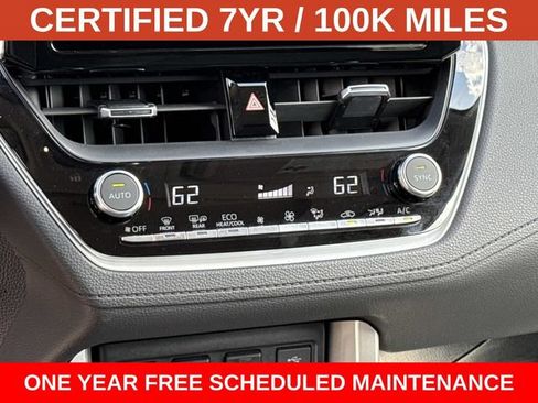 Used 2024 Toyota Corolla Cross XLE w/ Convenience Package AWD/4WD image 22