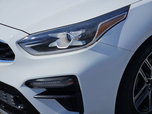 Used 2019 Kia Forte S w/ S Premium Package FWD image 7