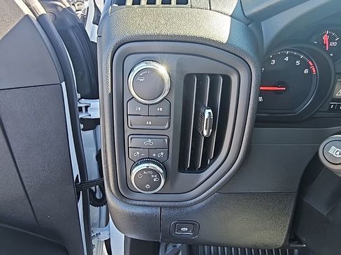 New 2026 GMC Sierra 2500 Pro w/ Convenience Package image 14