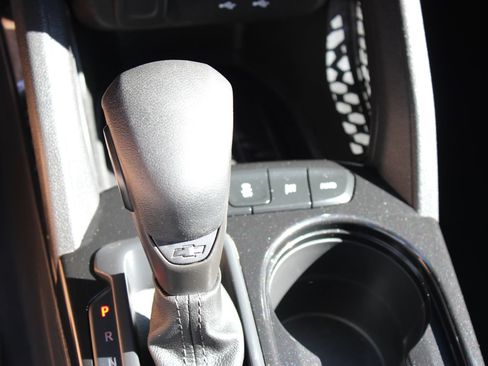 Used 2025 Chevrolet TrailBlazer LT AWD/4WD image 15