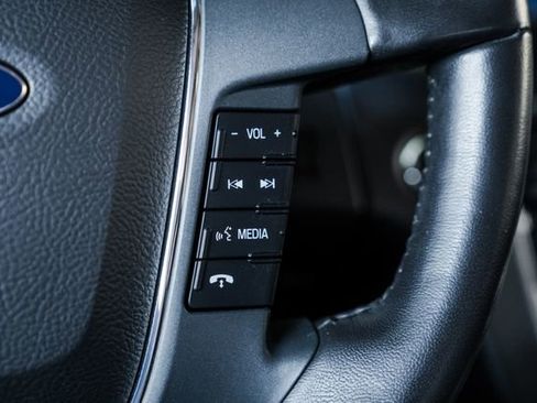 Used 2010 Ford Taurus SHO image 69