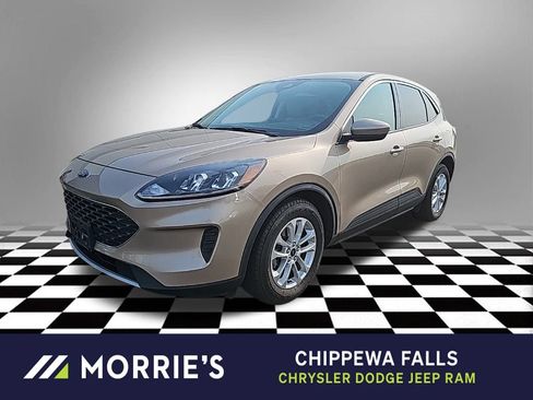 Used 2021 Ford Escape SE image 1