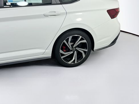 Used 2022 Volkswagen Jetta GLI Autobahn FWD image 30