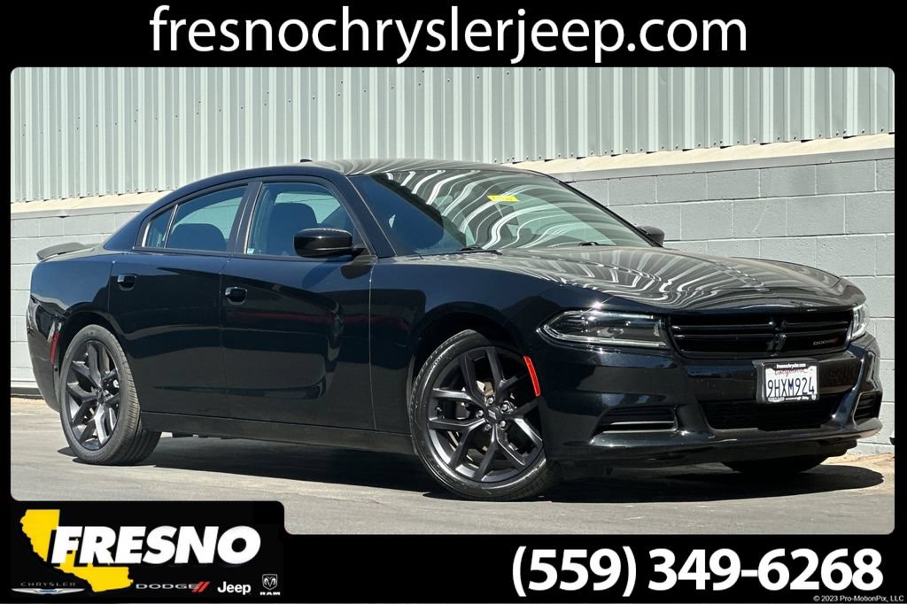 Used 2023 Dodge Charger SXT w/ Blacktop Package RWD image 1
