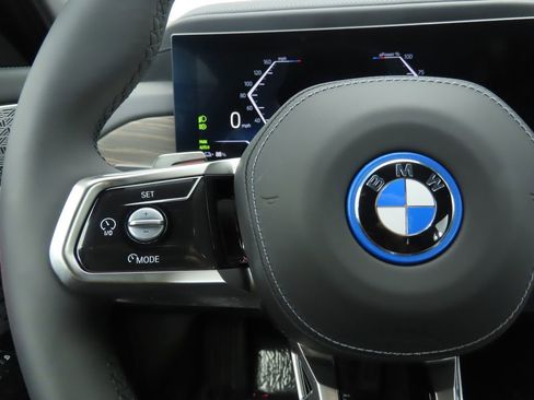 New 2026 BMW i7 xDrive60 image 11