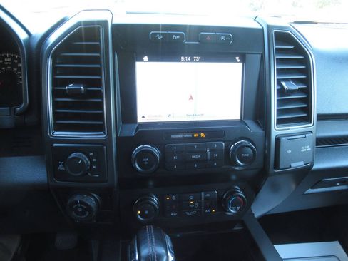 Used 2019 Ford F150 XLT w/ Equipment Group 302A Luxury AWD/4WD image 24