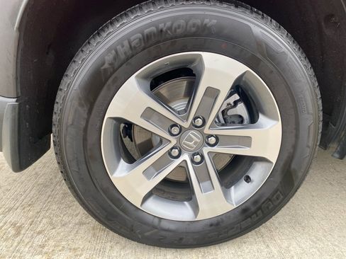 Certified 2025 Honda Pilot EX-L image 27