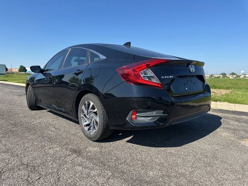 Used 2017 Honda Civic EX image 8