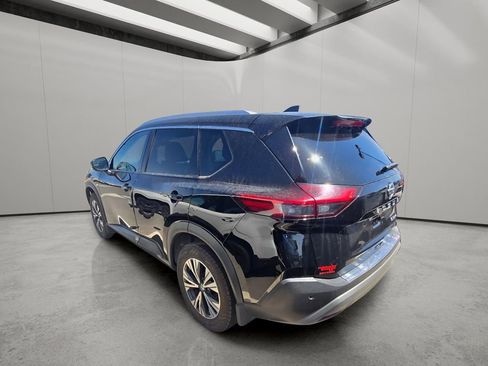 Used 2021 Nissan Rogue SV w/ Premium Package AWD/4WD image 6