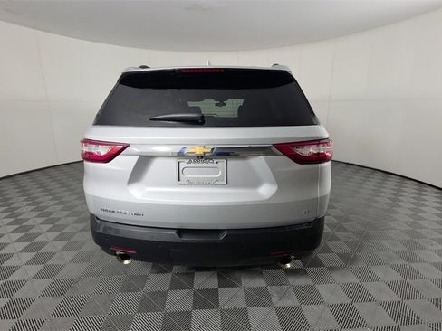Used 2020 Chevrolet Traverse LT w/ LPO, Floor Liner Package image 6