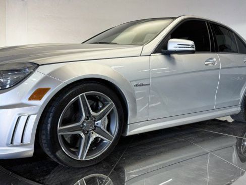 Used 2010 Mercedes-Benz C 63 AMG Sedan image 24