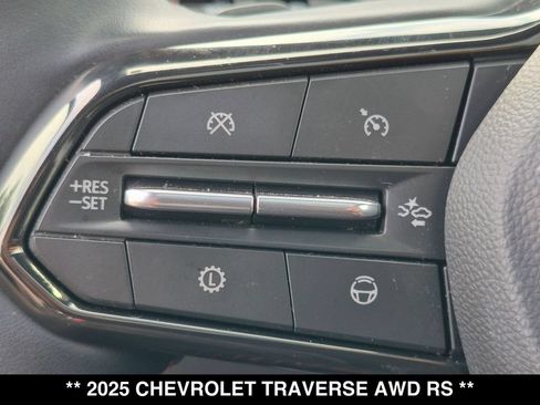 Used 2025 Chevrolet Traverse RS w/ LPO, Floor Liner Package AWD/4WD image 18