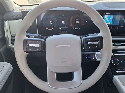New 2025 Hyundai Santa Fe SEL AWD/4WD image 17