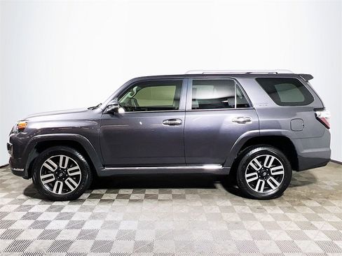 Used 2018 Toyota 4Runner Limited image 5