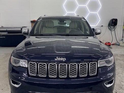 Used 2017 Jeep Grand Cherokee Overland image 7