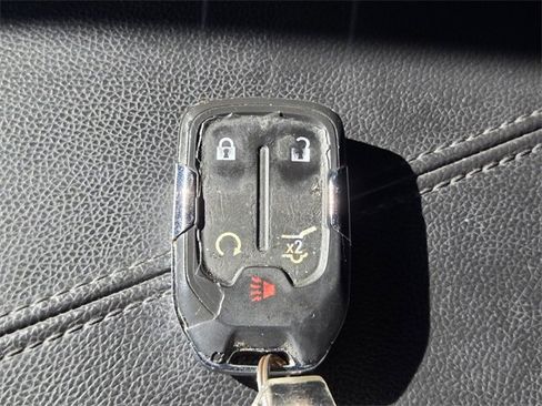 Used 2019 GMC Terrain SLE w/ Driver Convenience Package image 18