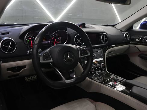 Used 2018 Mercedes-Benz SL 450 image 24