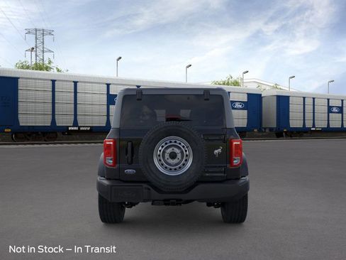 New 2025 Ford Bronco 4-Door image 30