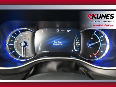 Used 2024 Chrysler Pacifica Select FWD image 34