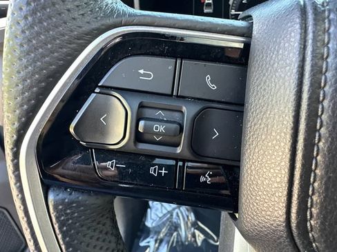 Certified 2025 Toyota Tundra Platinum AWD/4WD image 36
