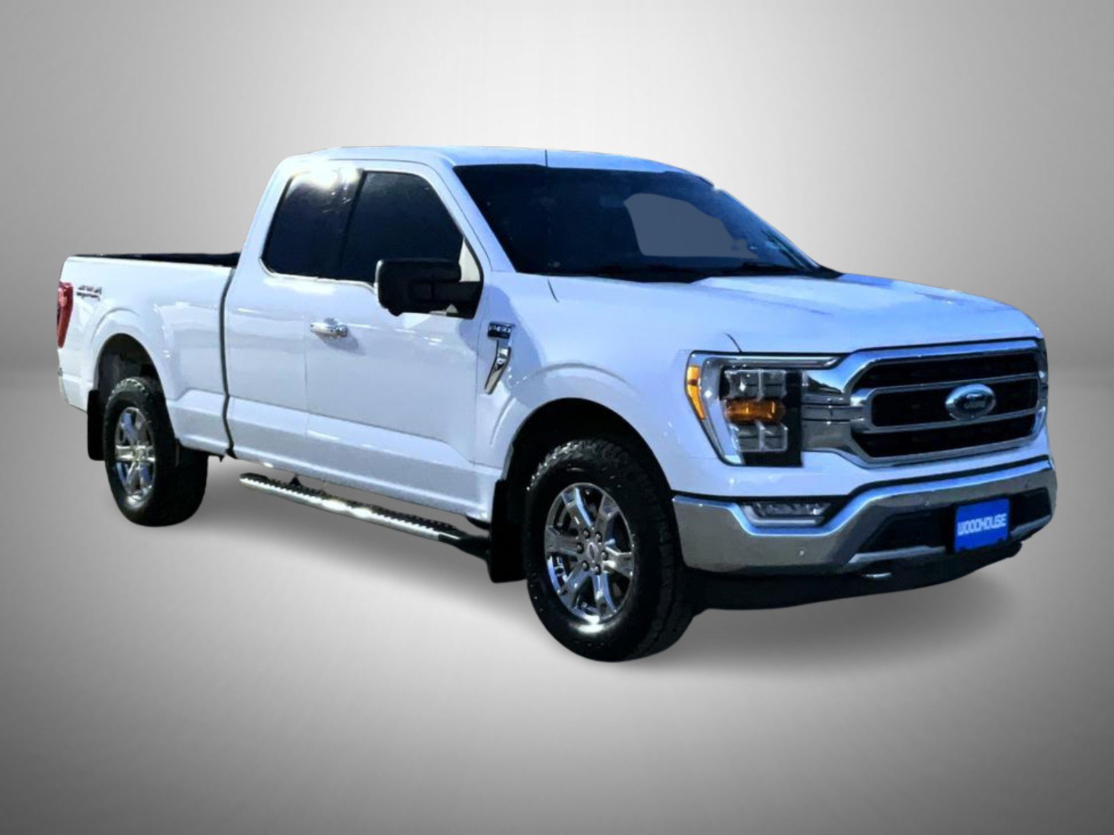 Used 2021 Ford F150 XLT w/ Equipment Group 302A High AWD/4WD image 3