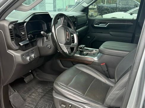 Used 2023 GMC Sierra 1500 SLT w/ SLT Premium Package AWD/4WD image 2