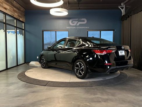 Used 2024 Nissan Sentra SV image 5