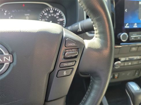 Used 2024 Nissan Frontier SL w/ Technology Package image 16