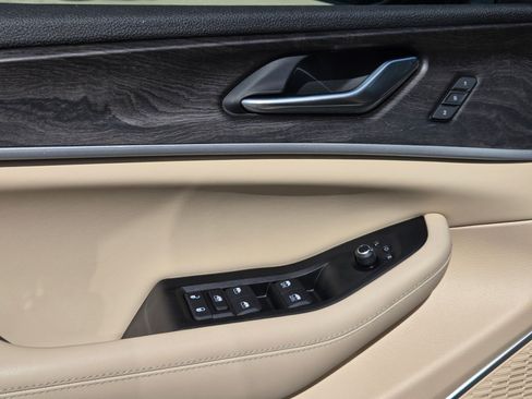 Used 2026 Jeep Grand Cherokee L Limited w/ MOPAR Finishing Package image 11