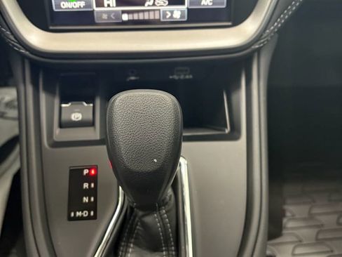 Used 2025 Subaru Outback image 11