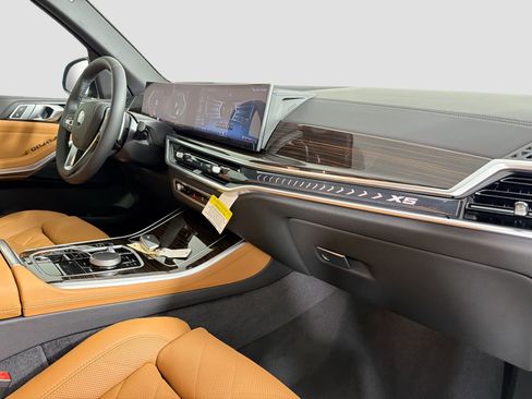 New 2026 BMW X5 sDrive40i w/ Climate Comfort Package image 28