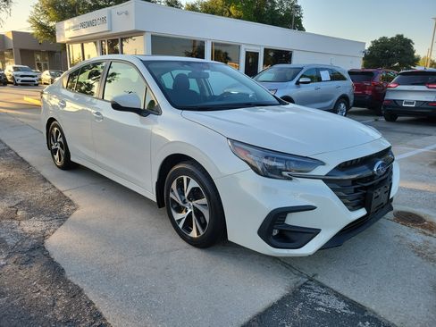 Used 2024 Subaru Legacy Premium AWD/4WD image 5