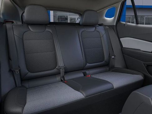 New 2026 Chevrolet Trax LT image 17