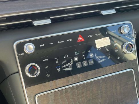New 2026 Genesis GV80 3.5T Advanced AWD/4WD image 17