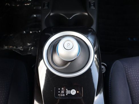 Used 2015 Nissan Leaf SV w/ LED & Quick Charge Package image 37