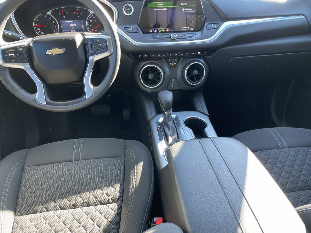 Used 2021 Chevrolet Blazer LT FWD image 9