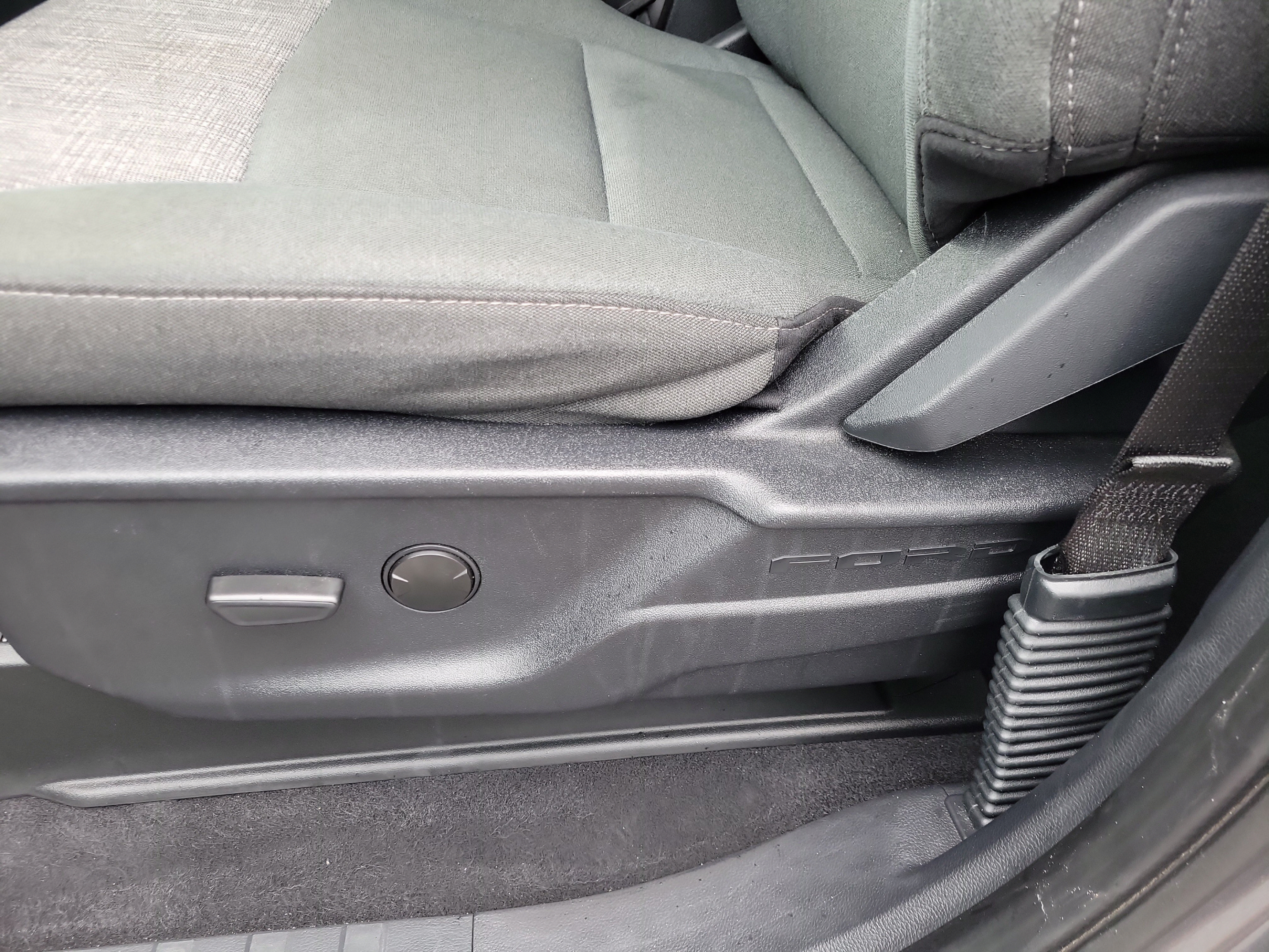 Used 2023 Ford F150 XLT AWD/4WD image 18