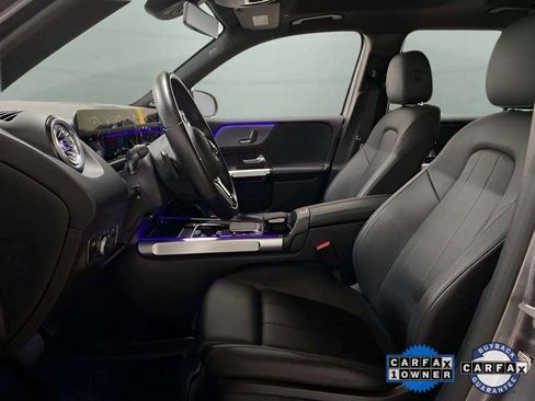 Used 2023 Mercedes-Benz EQB 300 4MATIC w/ Pinnacle Package image 18