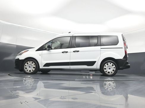 Used 2019 Ford Transit Connect XL FWD image 7